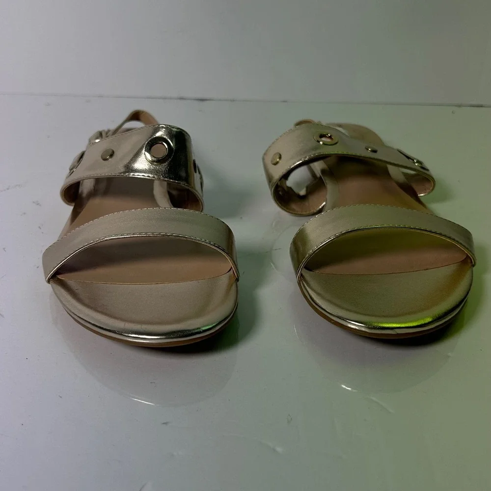 Lands End Neve Flat Sandal Mens Gold Metallic Slingback Grommet 4131304 Size 9B